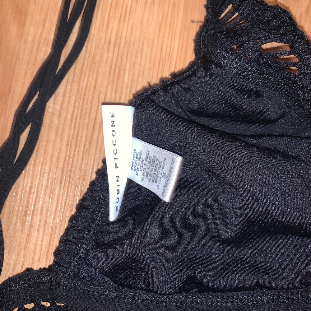 Robin Piccone bikini - Picture 4 of 5